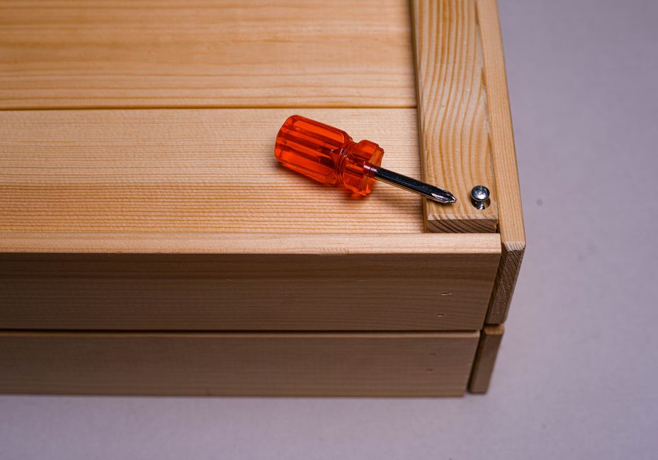Tools, hardware and step-by-step install