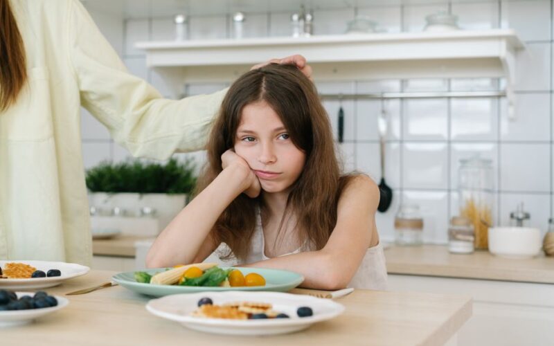 How to Adjust Meal Plans for Picky Eaters Easily