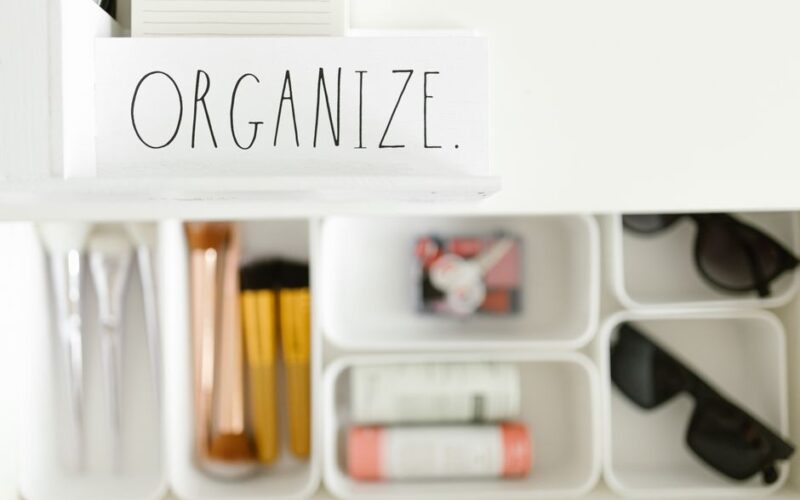 How to Declutter a Junk Drawer in Twenty Minutes Flat