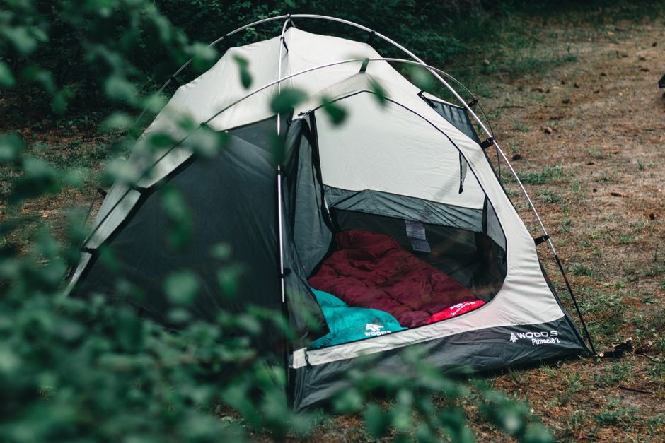 How to Stay Warm in a Summer Sleeping Bag on a Cold Night