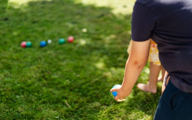Why Do Lawn Games Flop? Picking Games All Ages Play