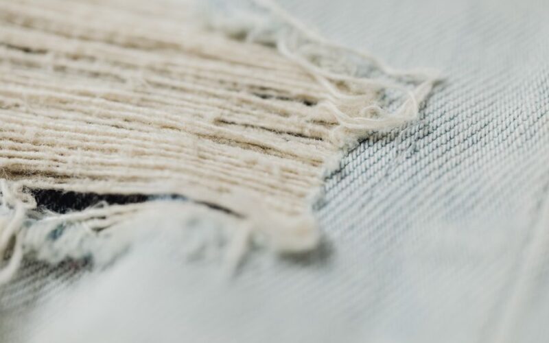 Why Do Outdoor Rugs Fray in One Season?