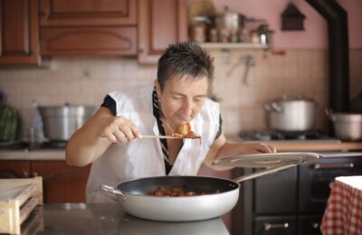 Why Does Budget Food Taste Bland? Building Flavor on a Budget