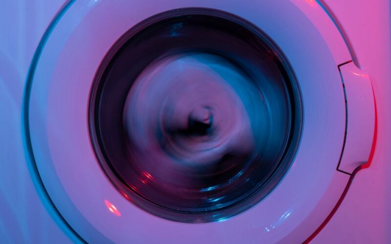Why Does My Front-Loader Smell? One-Cycle Deodorizing Fix