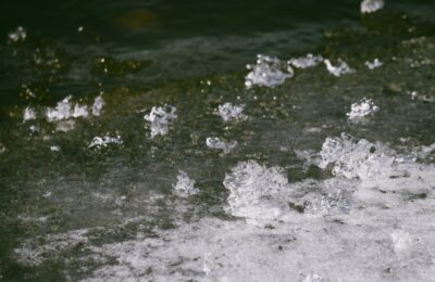 Why Is My Freezer Icing Up? Defrost Without Flooding